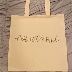 Aunt of the bride tote